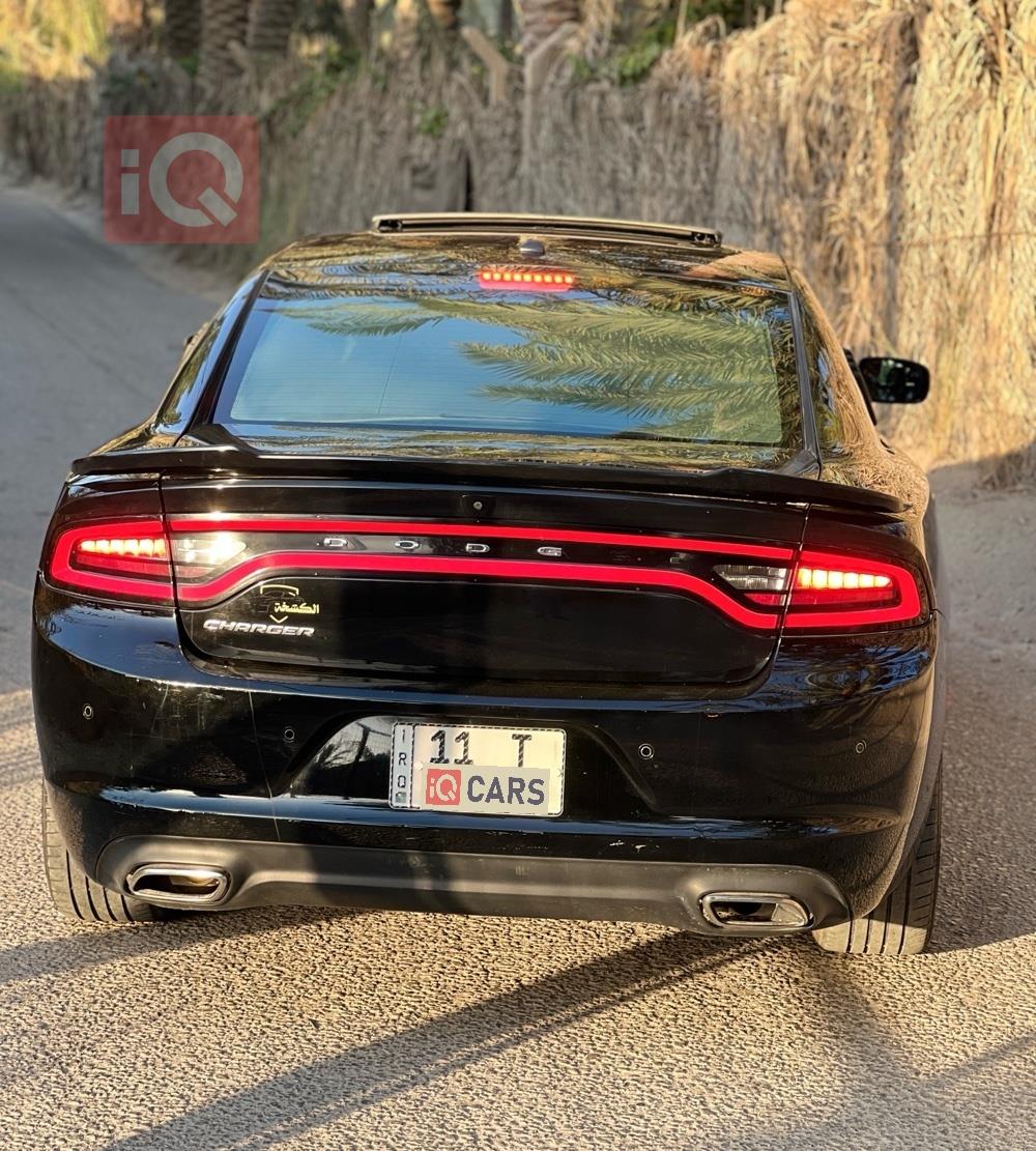 دۆج چارجەر